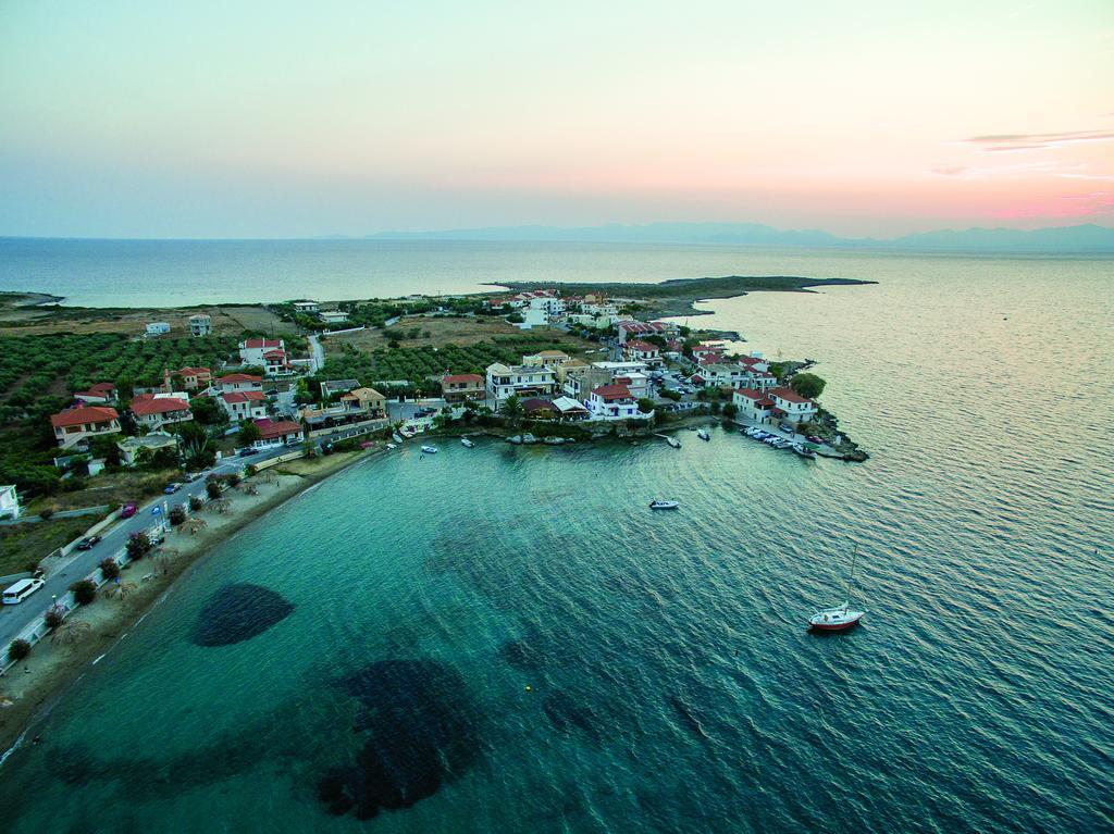 Lakonia Bay Apartments Archangelos  Eksteriør billede