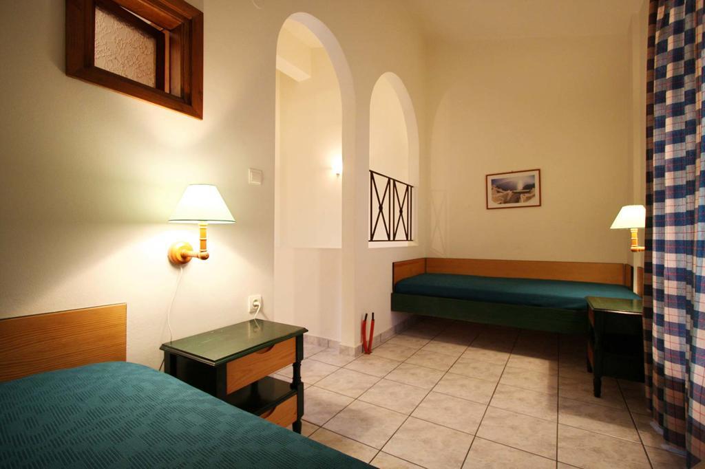 Lakonia Bay Apartments Archangelos  Eksteriør billede
