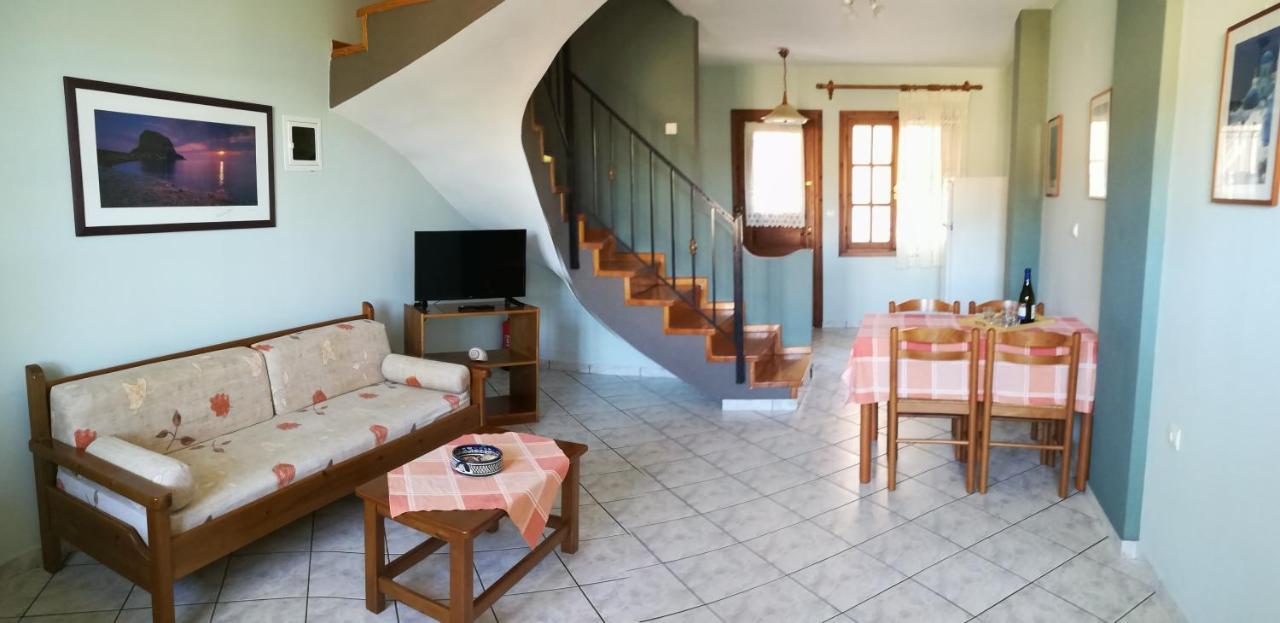 Lakonia Bay Apartments Archangelos  Eksteriør billede