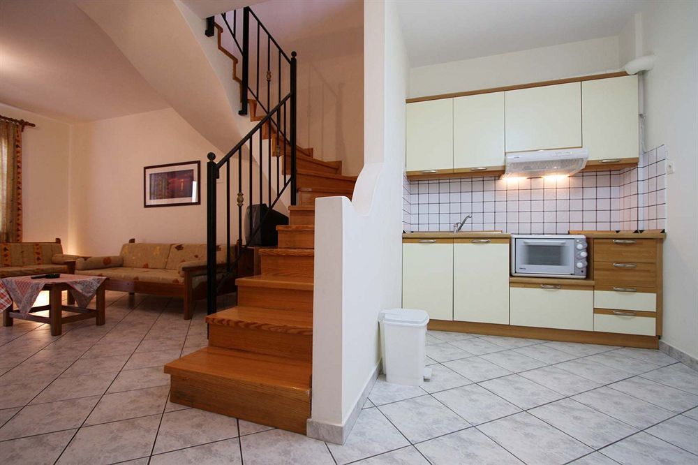 Lakonia Bay Apartments Archangelos  Eksteriør billede