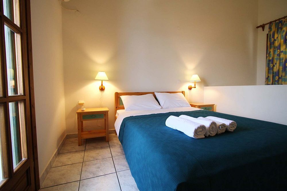 Lakonia Bay Apartments Archangelos  Eksteriør billede