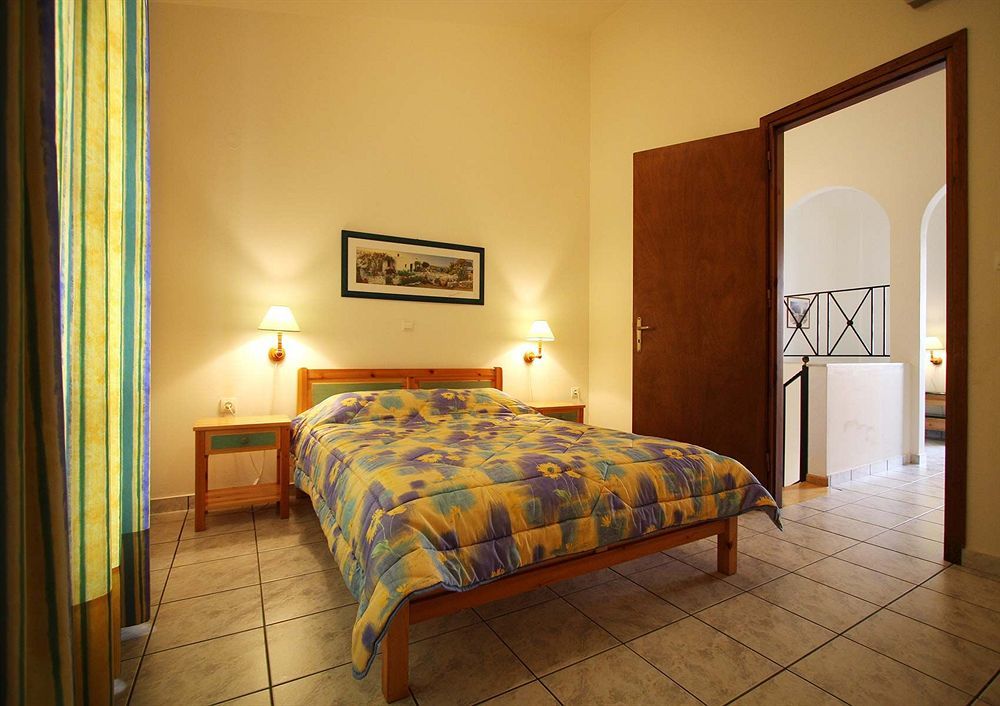 Lakonia Bay Apartments Archangelos  Eksteriør billede