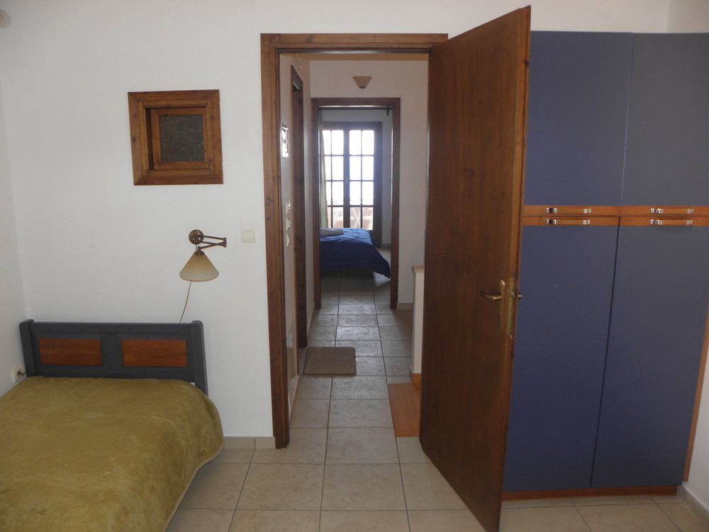 Lakonia Bay Apartments Archangelos  Eksteriør billede